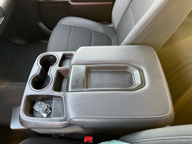 GMC Sierra 1500 4WD Double Cab 147" SLE 2021