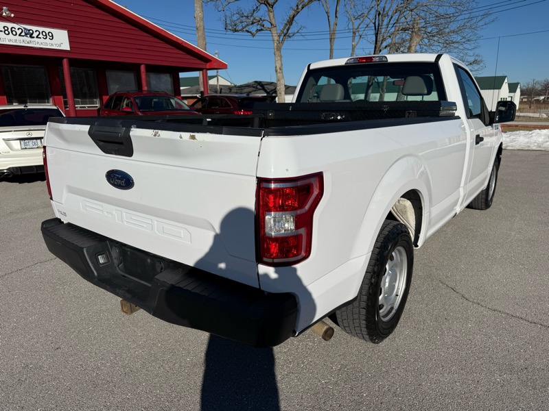 Ford F-150 XL 2WD Reg Cab 8' Box 2018