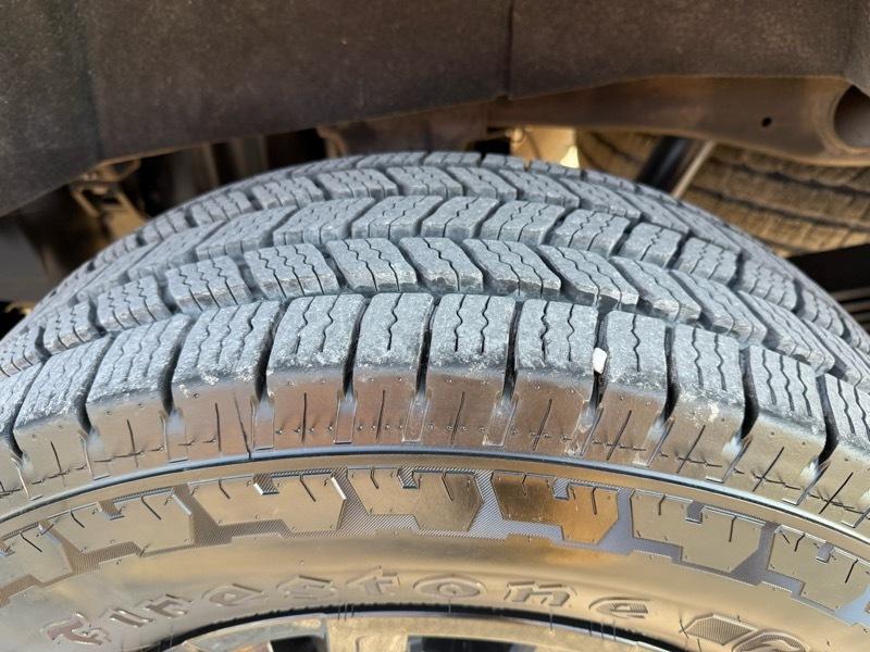 Chevrolet Silverado 2500HD 4WD Reg Cab 142" LT 2022