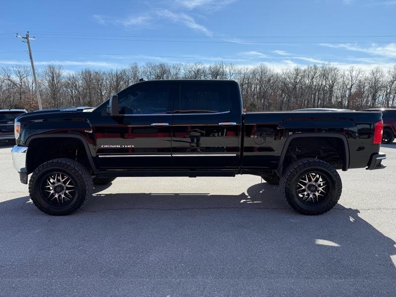GMC Sierra 3500HD 4WD Crew Cab 153.7" Denali 2015