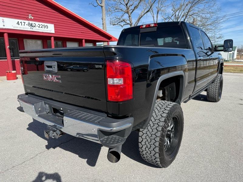 GMC Sierra 3500HD 4WD Crew Cab 153.7" Denali 2015