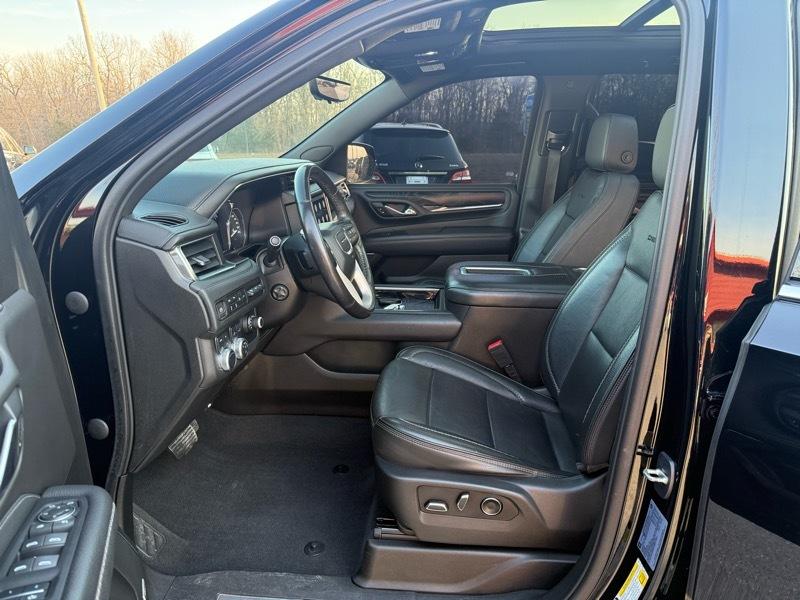 GMC Yukon 4WD 4dr Denali 2021