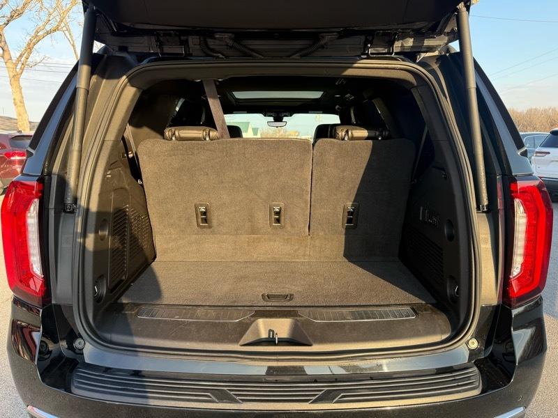 GMC Yukon 4WD 4dr Denali 2021