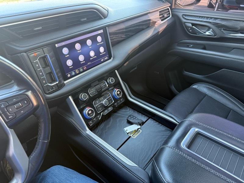 GMC Yukon 4WD 4dr Denali 2021