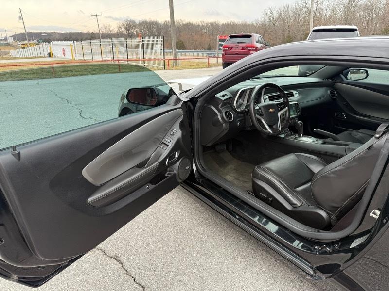 Chevrolet Camaro 2dr Cpe LT w/2LT 2015