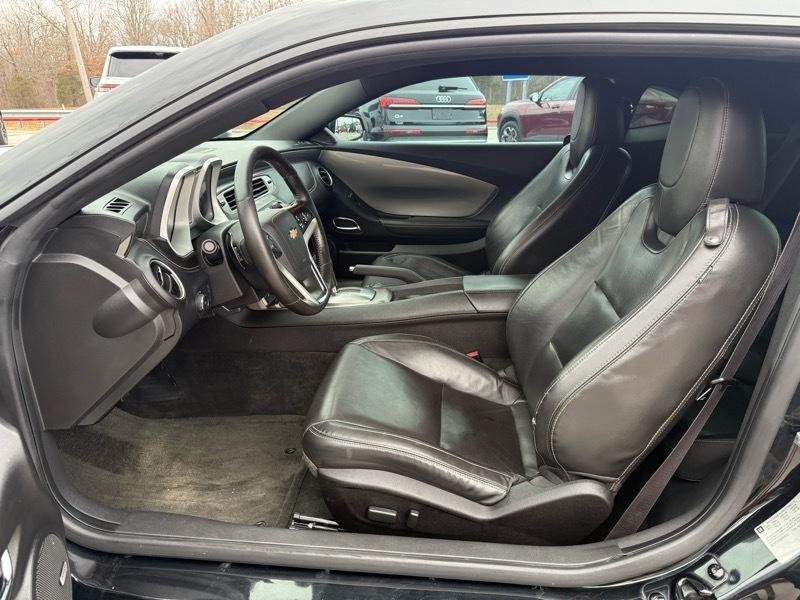 Chevrolet Camaro 2dr Cpe LT w/2LT 2015