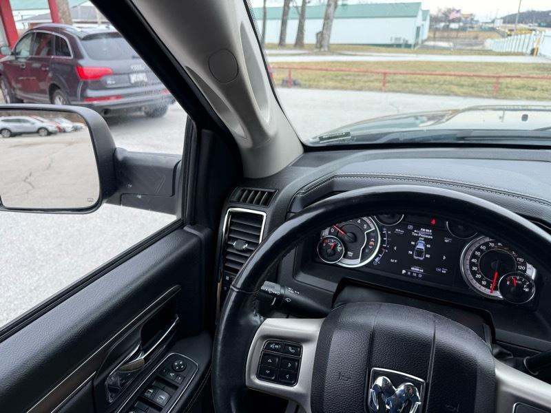 RAM 2500 Laramie 4x4 Crew Cab 6'4" Box 2018