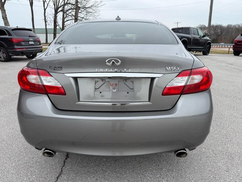 Infiniti M56 4dr Sdn AWD 2011
