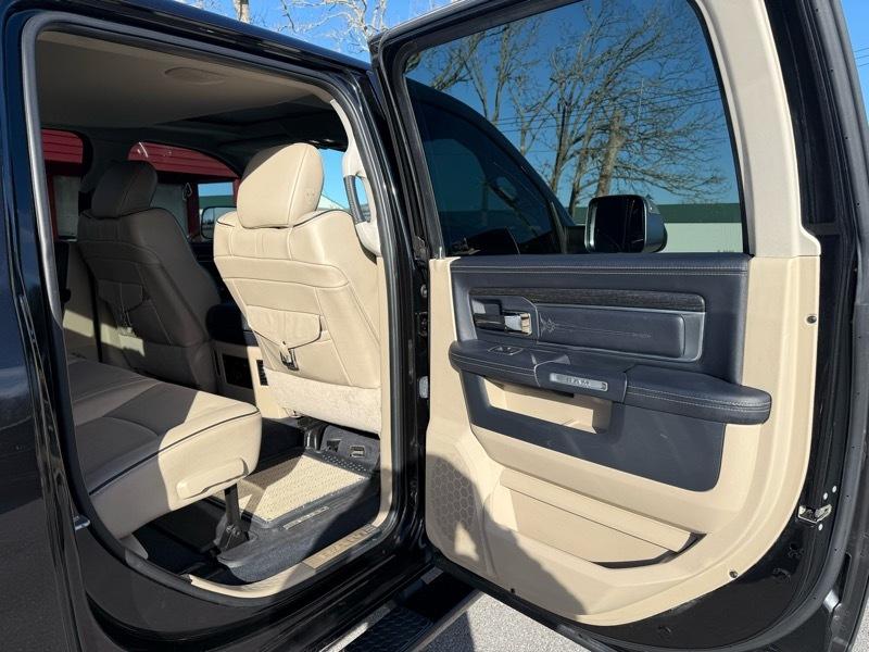 RAM 2500 Limited 4x4 Mega Cab 6'4" Box 2018