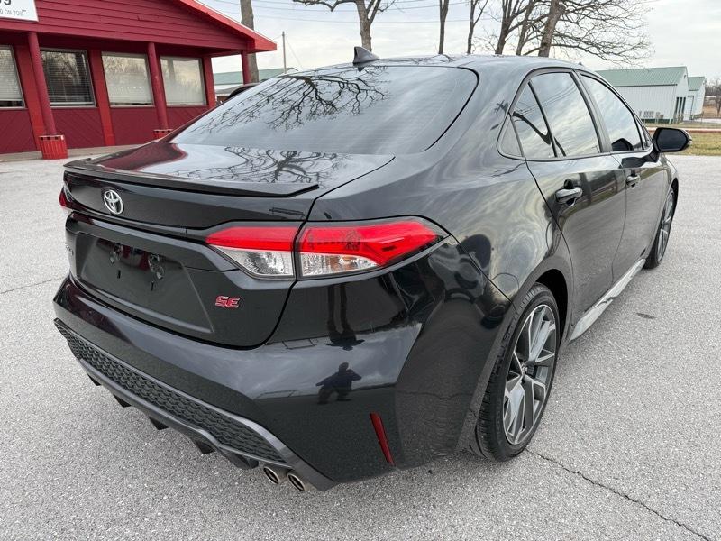 Toyota Corolla SE CVT (Natl) 2021