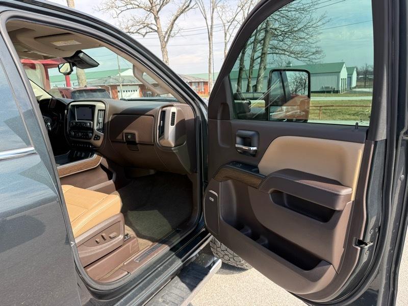 GMC Sierra 2500HD 4WD Crew Cab 153.7" Denali 2017