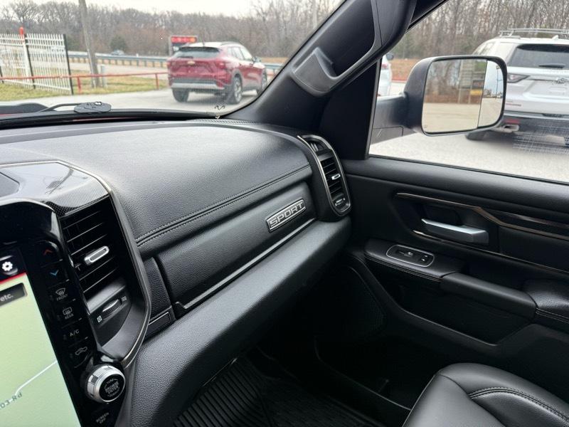 RAM 1500 Sport 4x4 Crew Cab 5'7" Box 2021