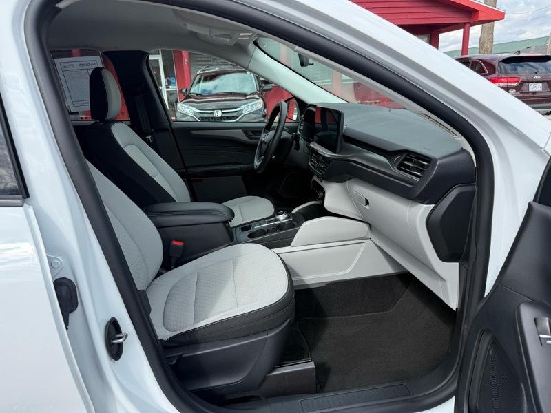 Ford Escape Active FWD 2025