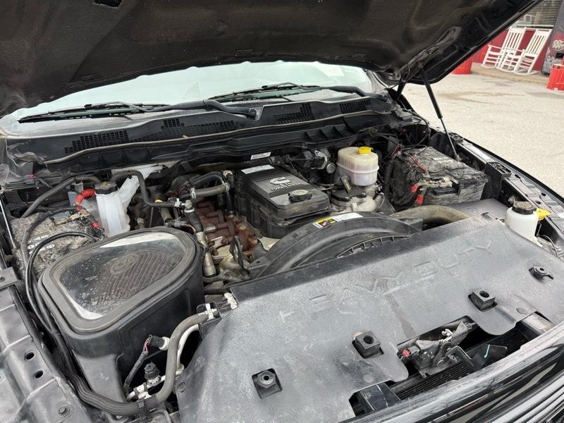 RAM 2500 Big Horn 4x4 Crew Cab 6'4" Box 2018