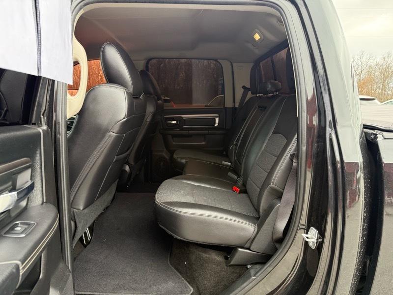 RAM 2500 Big Horn 4x4 Crew Cab 6'4" Box 2018