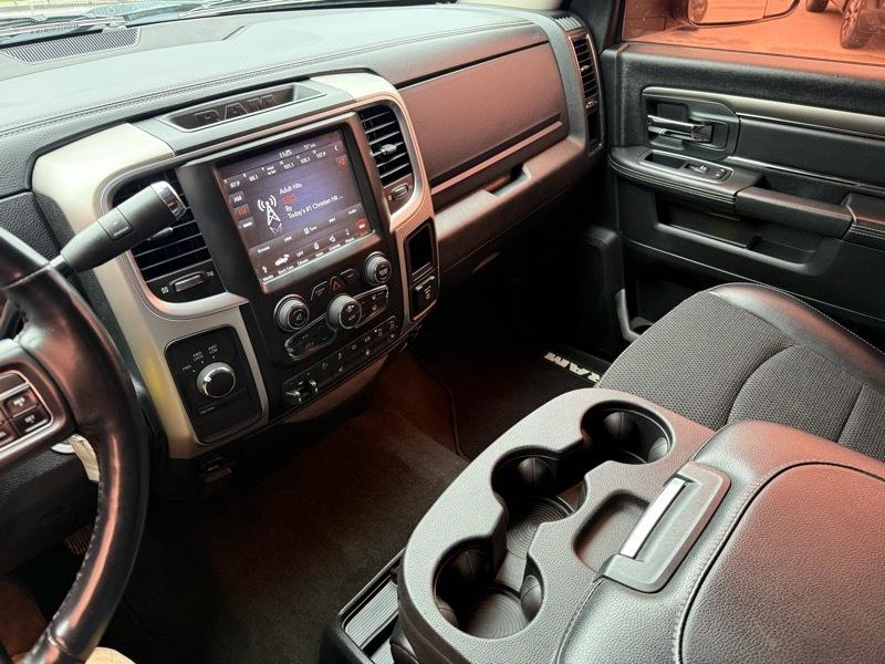 RAM 2500 Big Horn 4x4 Crew Cab 6'4" Box 2018