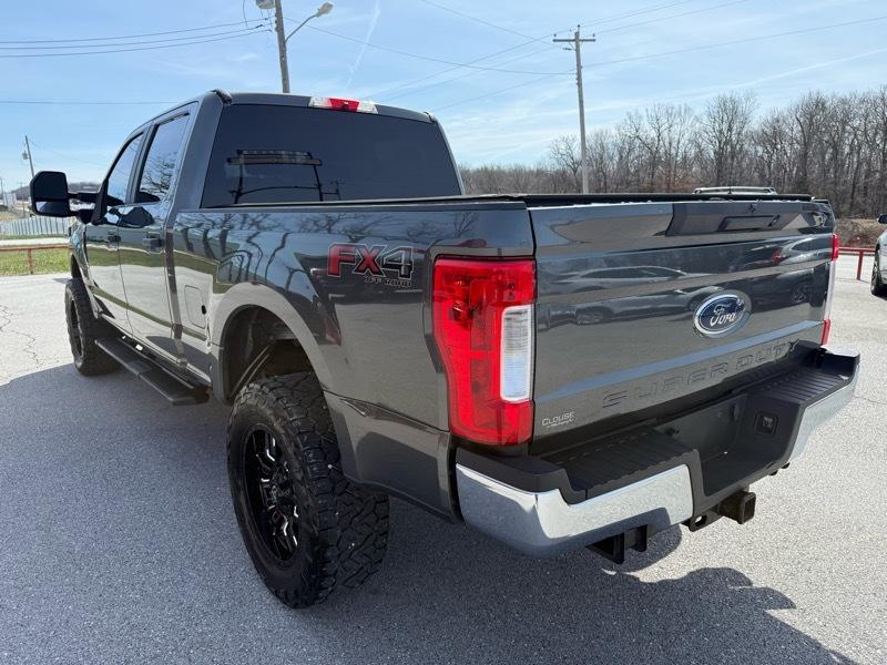 Ford Super Duty F-350 SRW XL 4WD Crew Cab 6.75' Box 2018