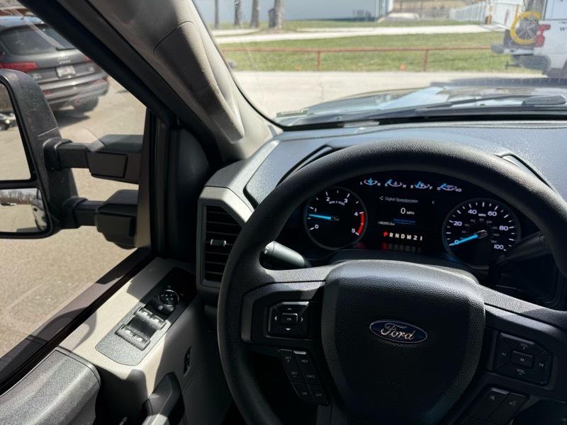 Ford Super Duty F-350 SRW XL 4WD Crew Cab 6.75' Box 2018