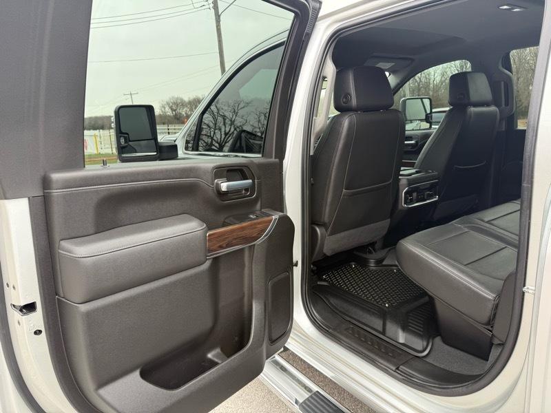 GMC Sierra 2500HD 4WD Crew Cab 159" SLT 2022