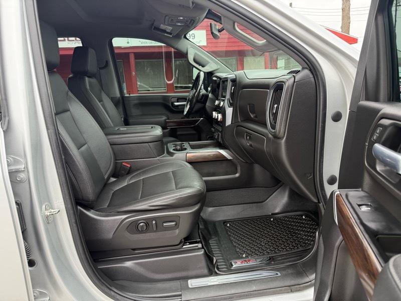 GMC Sierra 2500HD 4WD Crew Cab 159" SLT 2022