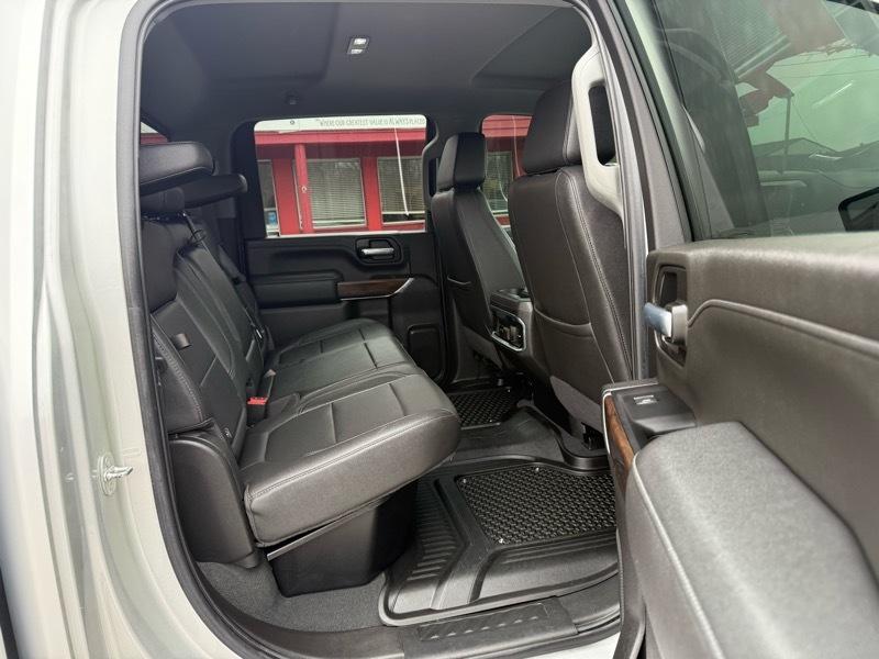 GMC Sierra 2500HD 4WD Crew Cab 159" SLT 2022