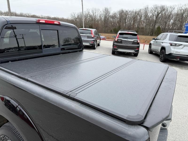 Nissan Frontier Crew Cab 4x4 SV V6 Auto 2018