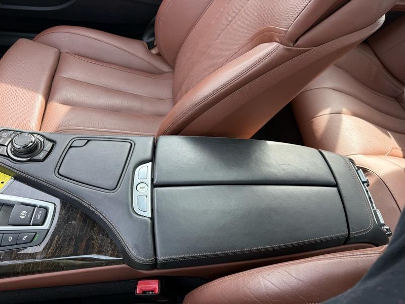 BMW 6 Series 4dr Sdn 640i xDrive AWD Gran Coupe 2014