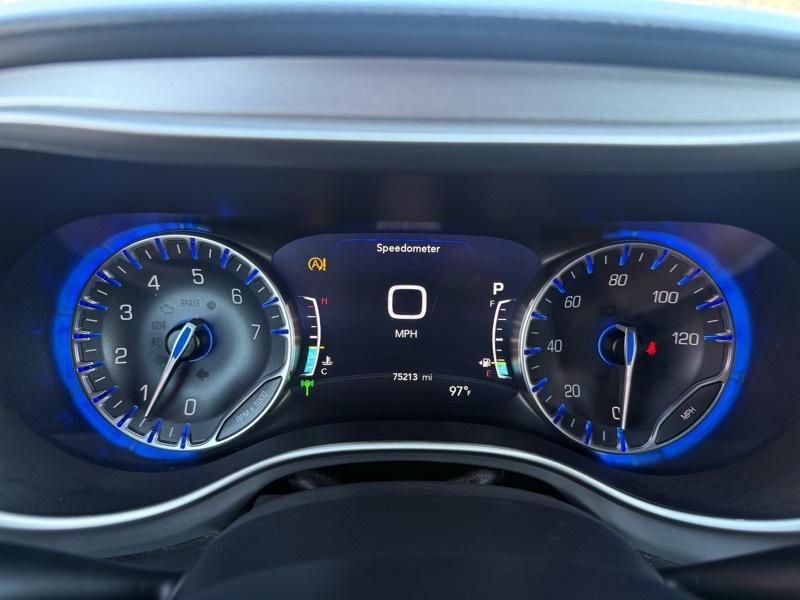 Chrysler Pacifica Touring L Plus FWD 2020