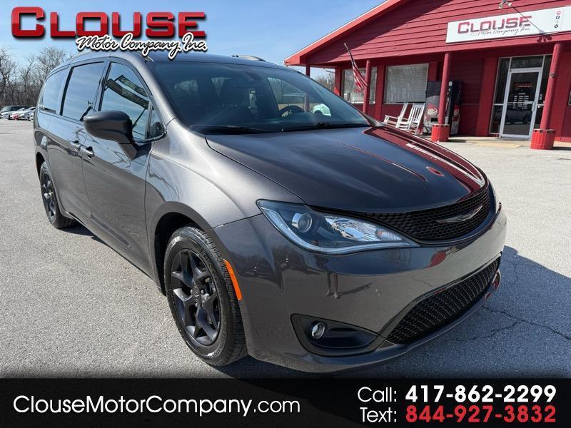 2020 Chrysler Pacifica Touring L Plus FWD