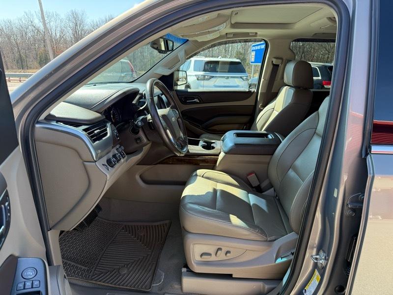 Chevrolet Tahoe 4WD 4dr LT 2019