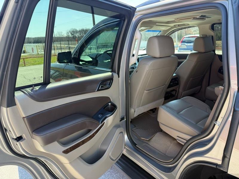 Chevrolet Tahoe 4WD 4dr LT 2019