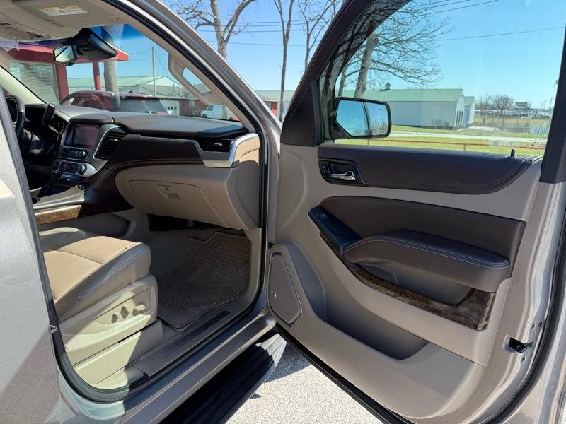 Chevrolet Tahoe 4WD 4dr LT 2019