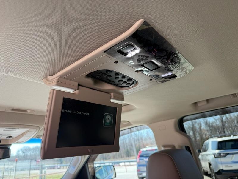 Chevrolet Tahoe 4WD 4dr LT 2019