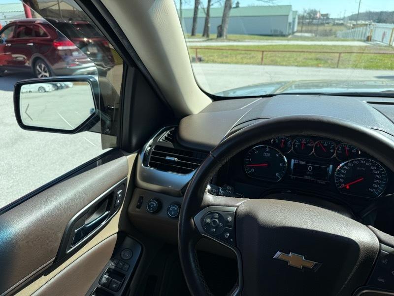 Chevrolet Tahoe 4WD 4dr LT 2019