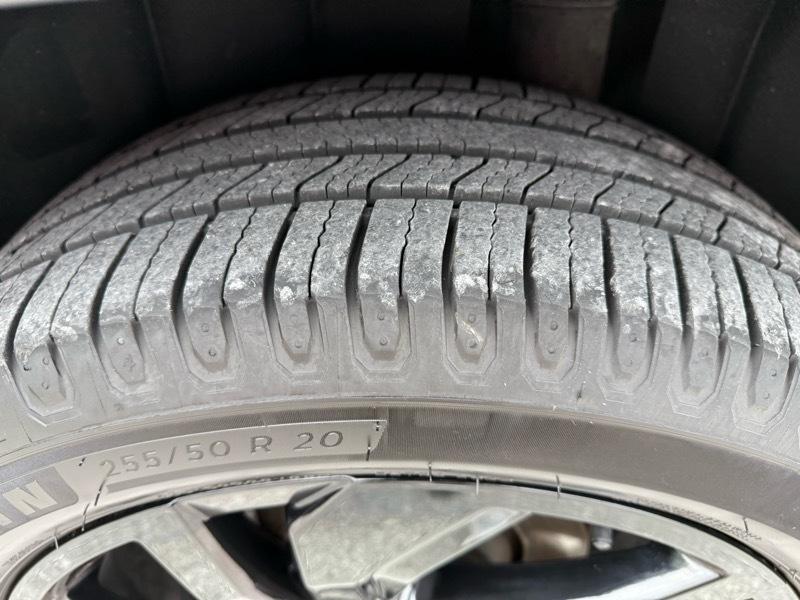 Volkswagen Atlas 3.6L V6 SE w/Technology FWD 2022