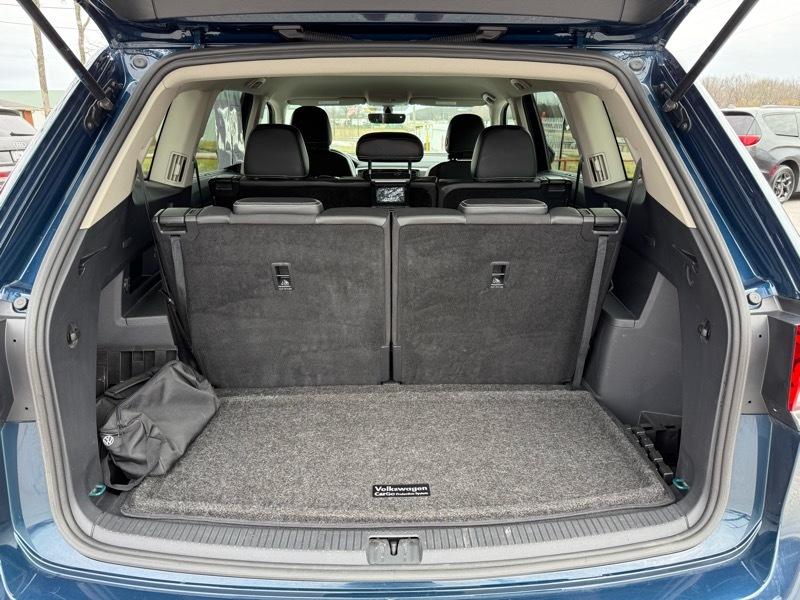 Volkswagen Atlas 3.6L V6 SE w/Technology FWD 2022