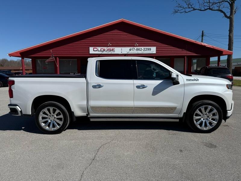 Chevrolet Silverado 1500 LTD 4WD Crew Cab 147" High Country 2022