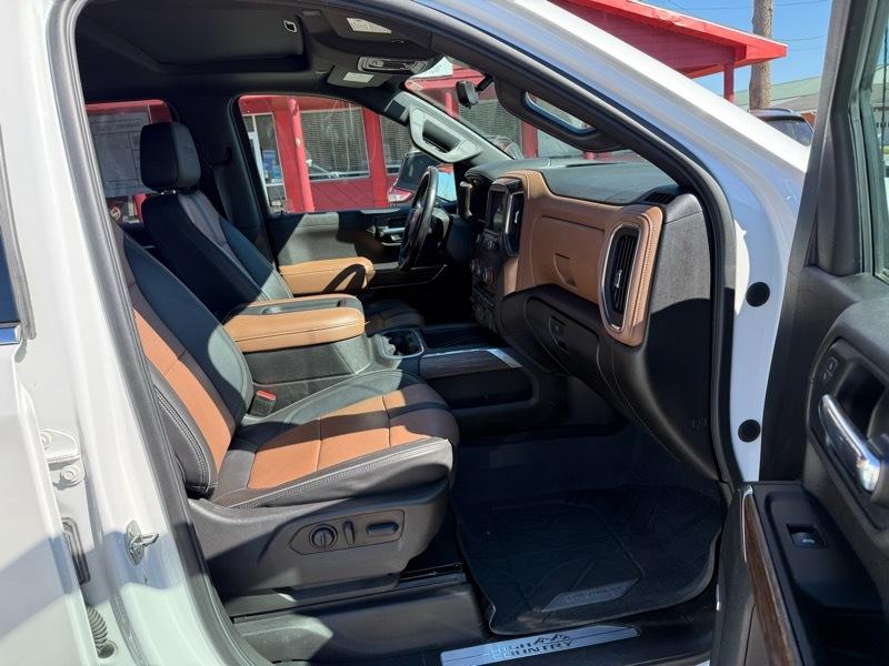 Chevrolet Silverado 1500 LTD 4WD Crew Cab 147" High Country 2022