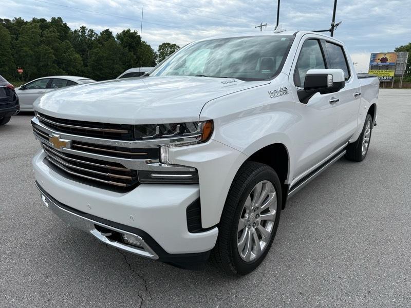 Chevrolet Silverado 1500 LTD 4WD Crew Cab 147" High Country 2022