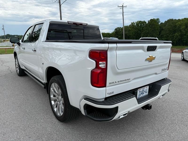 Chevrolet Silverado 1500 LTD 4WD Crew Cab 147" High Country 2022