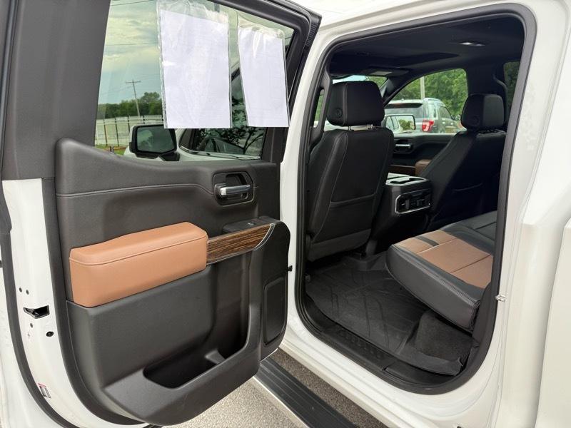 Chevrolet Silverado 1500 LTD 4WD Crew Cab 147" High Country 2022