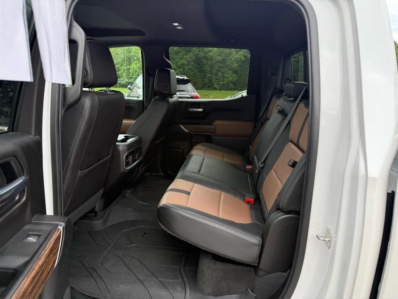 Chevrolet Silverado 1500 LTD 4WD Crew Cab 147" High Country 2022