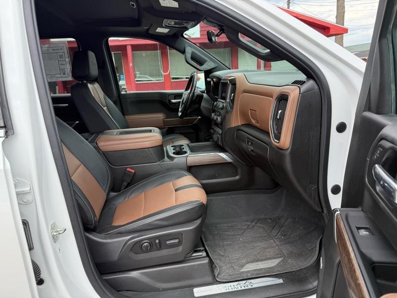 Chevrolet Silverado 1500 LTD 4WD Crew Cab 147" High Country 2022