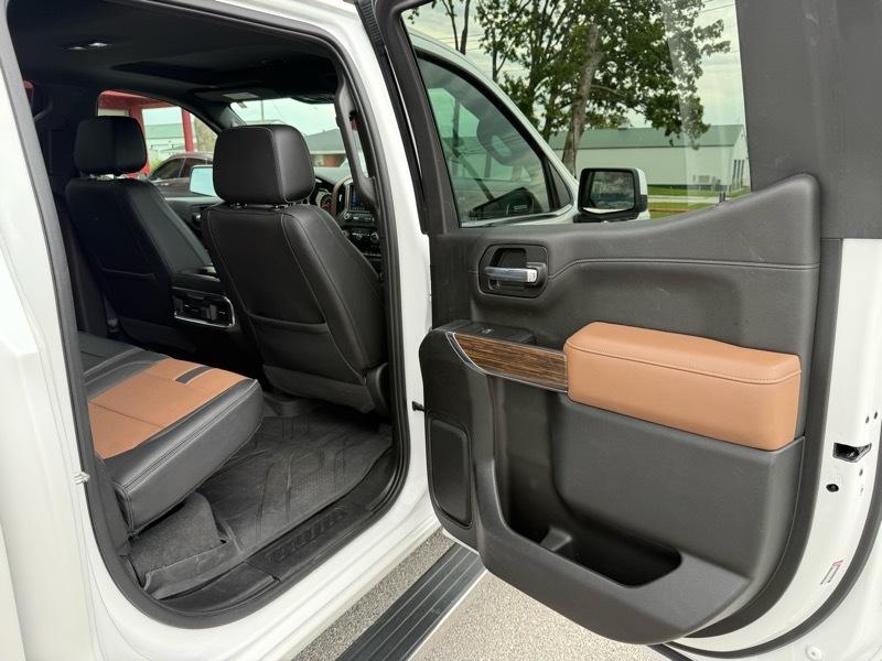 Chevrolet Silverado 1500 LTD 4WD Crew Cab 147" High Country 2022