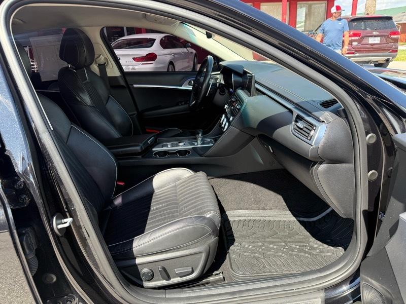 Genesis G70 3.3T RWD 2022