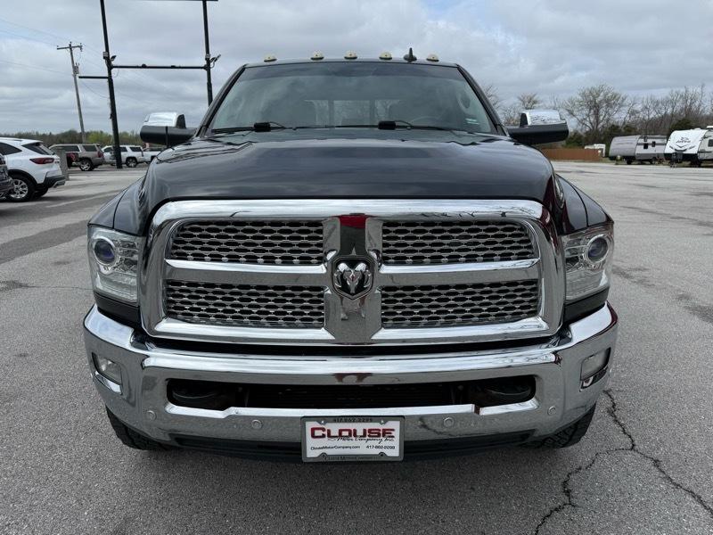 RAM 3500 Laramie 4x4 Crew Cab 6'4" Box 2017