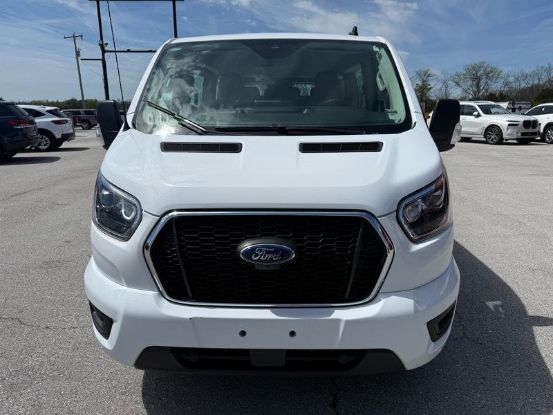 Ford Transit Passenger Wagon T-350 148" Low Roof XLT RWD 2023