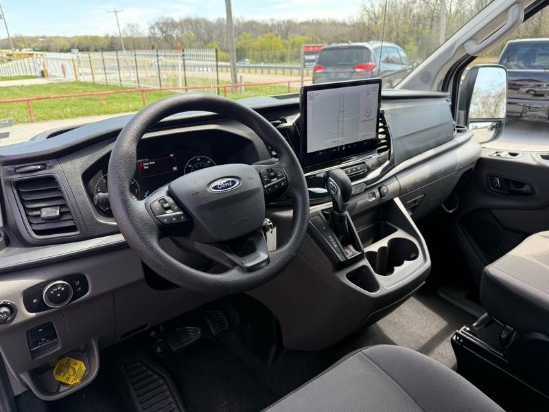 Ford Transit Passenger Wagon T-350 148" Low Roof XLT RWD 2023