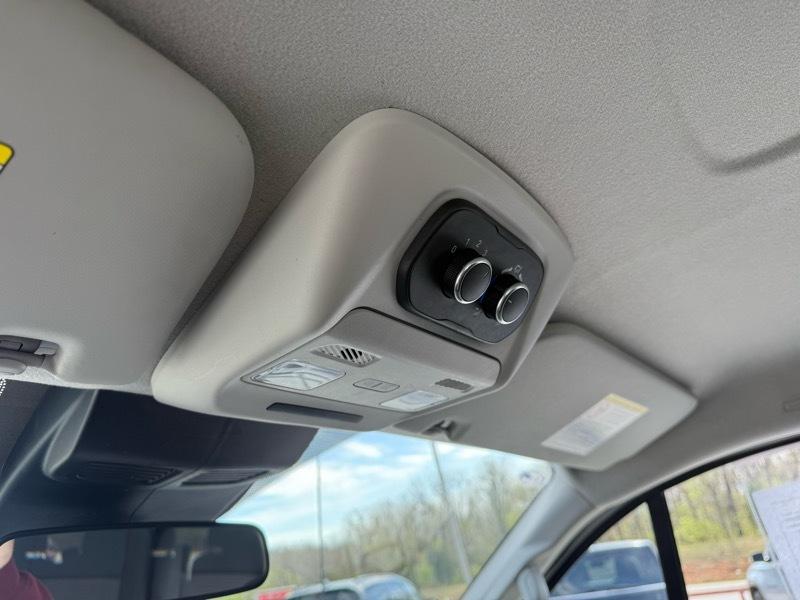 Ford Transit Passenger Wagon T-350 148" Low Roof XLT RWD 2023