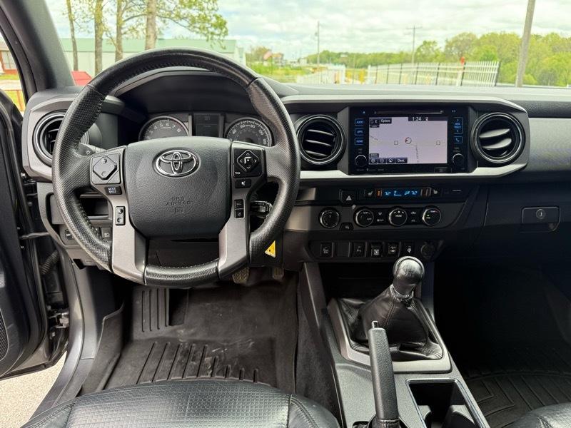 Toyota Tacoma 4WD TRD Off Road Double Cab 5' Bed V6 MT (Natl) 2019